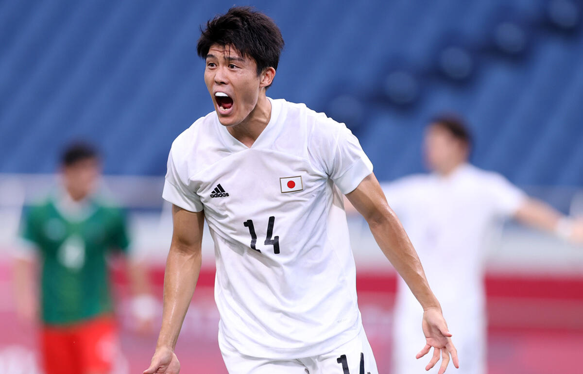 冨安健洋がアーセナルでの一歩を踏み出す チームトレーニングに初参加 超ワールドサッカー