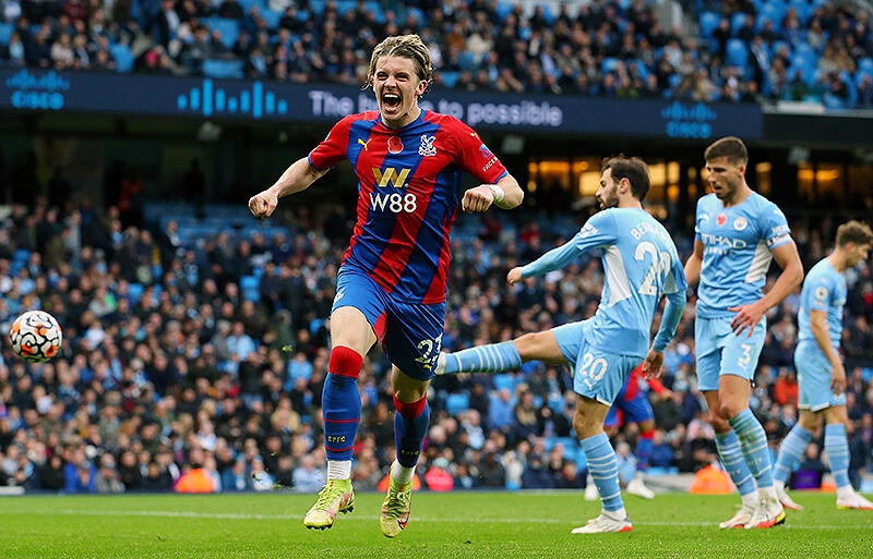 ラポルテのミス 退場響いたシティがホームでパレスに痛恨の敗戦 今季初の公式戦連敗に プレミアリーグ 超ワールドサッカー