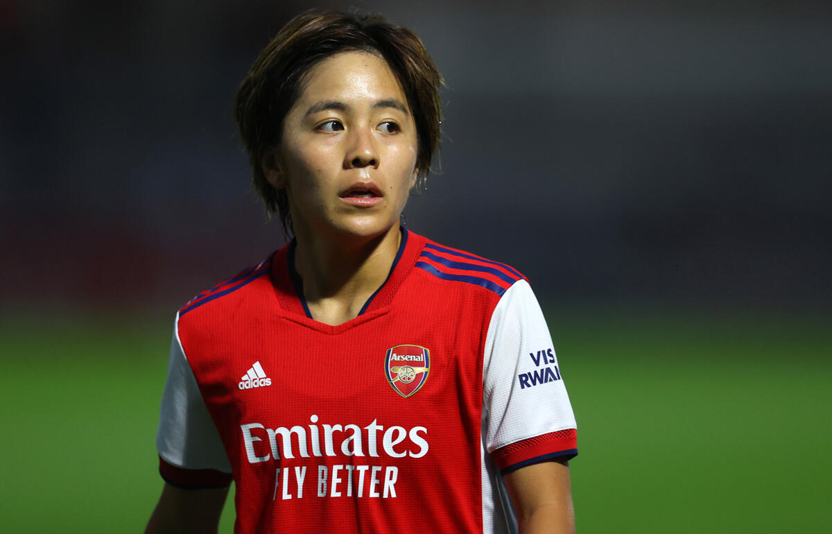 とても好きな色合い アーセナルの岩渕真奈が新スパイクを披露 日本の国旗も馴染んでる 超ワールドサッカー