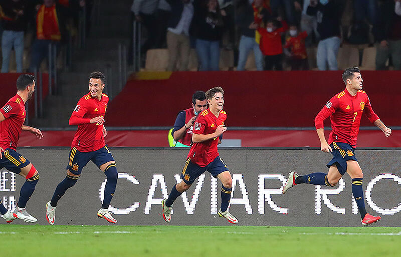 試合終盤のモラタ弾で競り勝ったスペインがw杯出場を決定 スウェーデンはpoに回る カタールw杯欧州予選 超ワールドサッカー