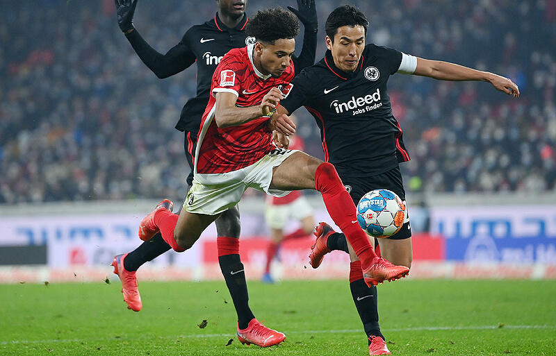 フライブルク 今季デビューの逸材アタッカーと新契約 超ワールドサッカー