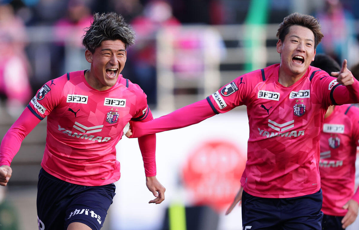初招集のc大阪cbコンビ Df瀬古歩夢 今後につながるよう頑張ります Df西尾隆矢 無駄のない充実した時間に 超ワールドサッカー