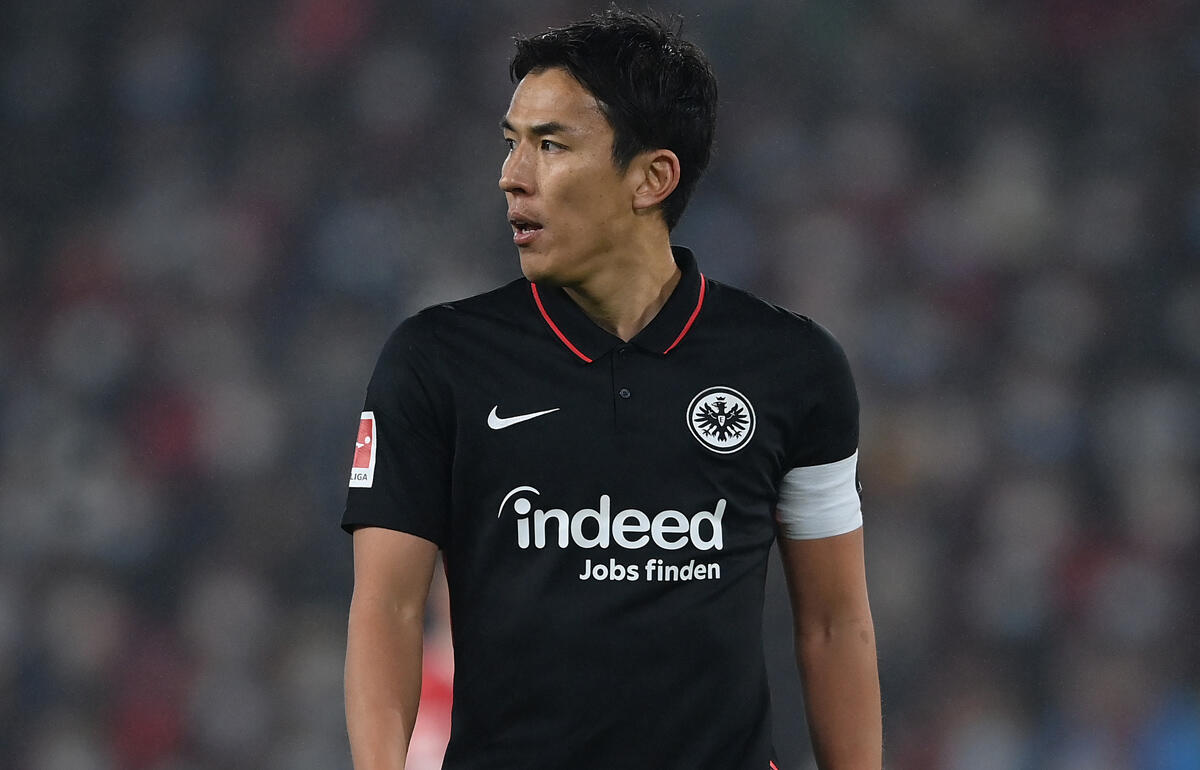 フランクフルト 長谷部誠がトレーニング再開 新年に向けての意気込みを語る 22年もサッカーを楽しみたいと思います 超ワールドサッカー