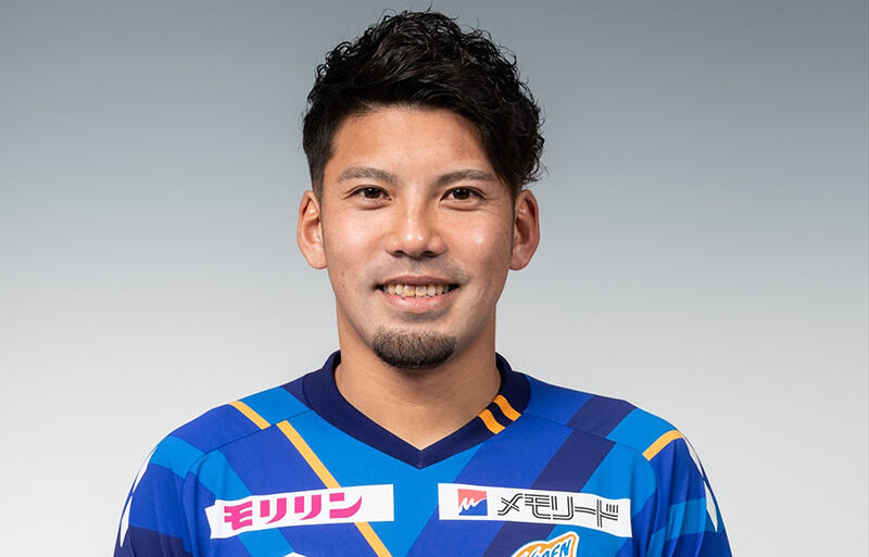 長崎df二見宏志が契約更新 悔いのないシーズンになるように頑張る 超ワールドサッカー