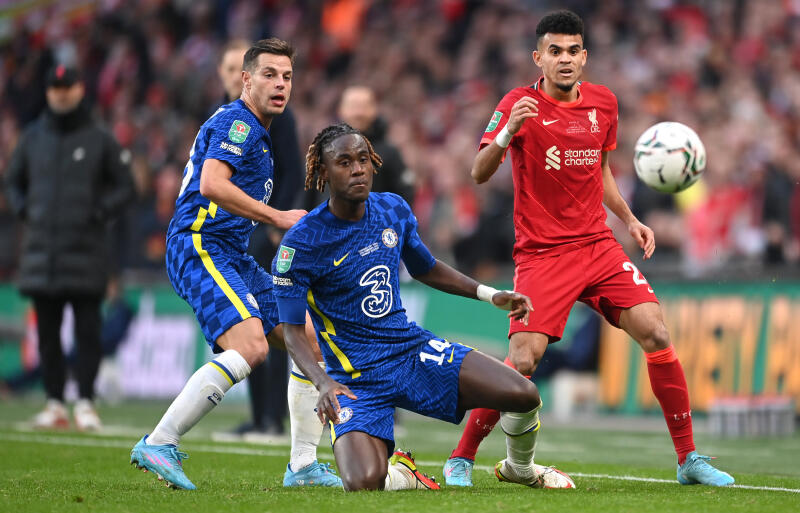 Efl決勝で負傷のチェルシーdfチャロバー 試合後のロッカールームで緊急手術 悲鳴も 超ワールドサッカー