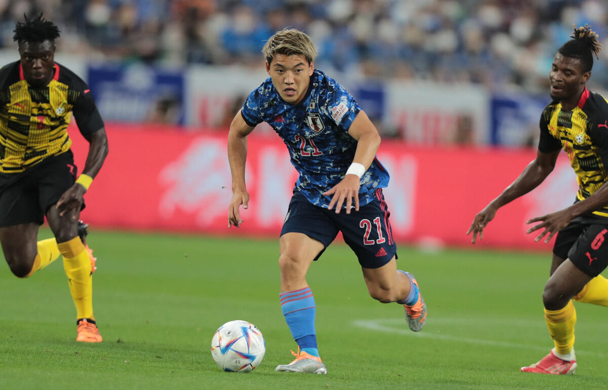 堂安律がお笑い界のレジェンド 明石家さんまと会食 貴重なショットありがとう 超ワールドサッカー