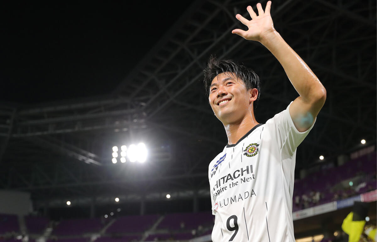 柏が後半atの武藤弾で劇的逆転勝利 コロナ8人逆境の京都は武田のj1初ゴールも実らず 明治安田j1第24節 超ワールドサッカー