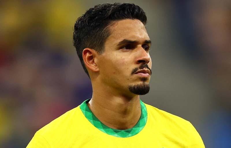 このブサイクは誰 ブラジル代表の妻が Fifa の夫の容姿に不満爆発 こんな人と結婚してないわ 超ワールドサッカー