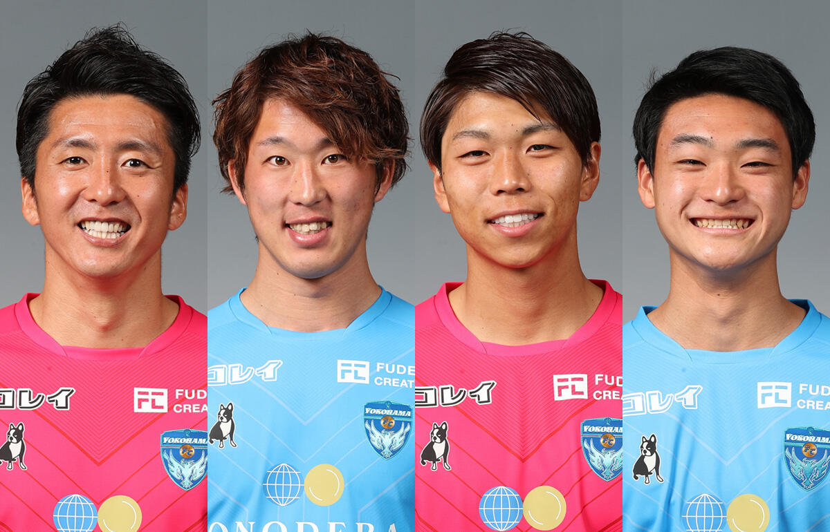 左からGK六反勇治、DF岩武克弥、GK市川暉記、DF杉田隼