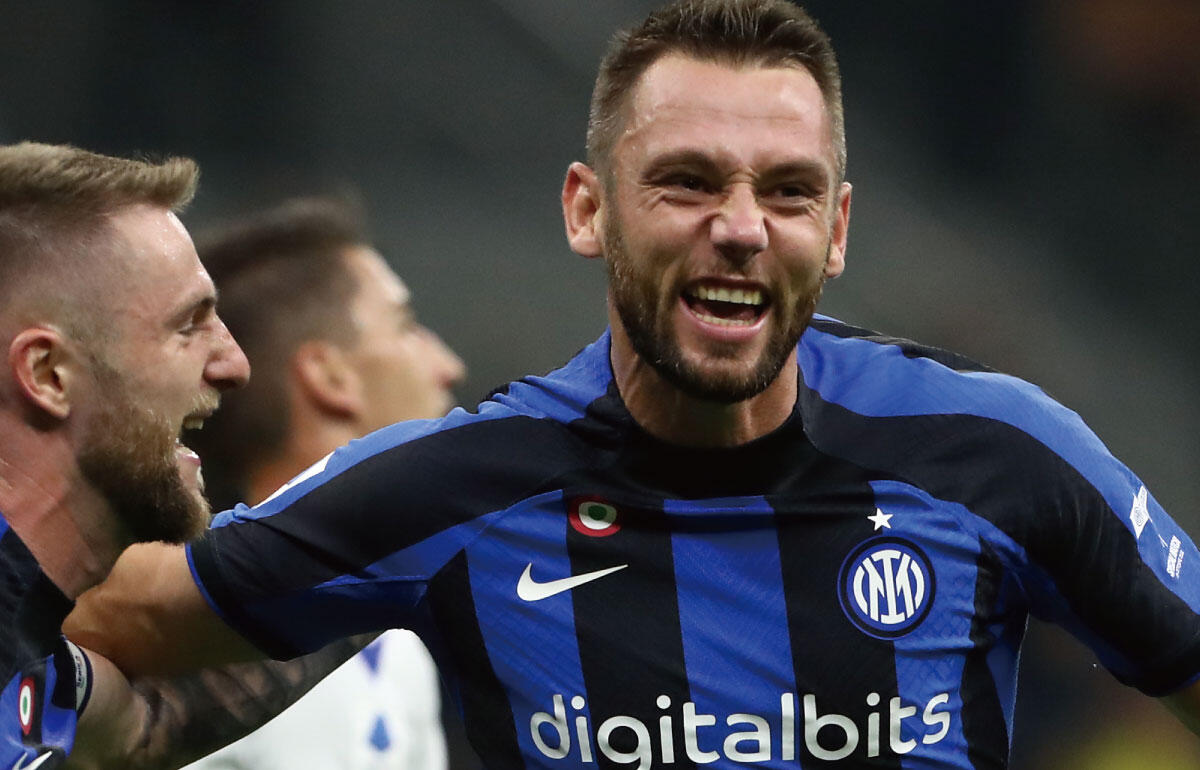 インテルとの契約は2023年6月まで