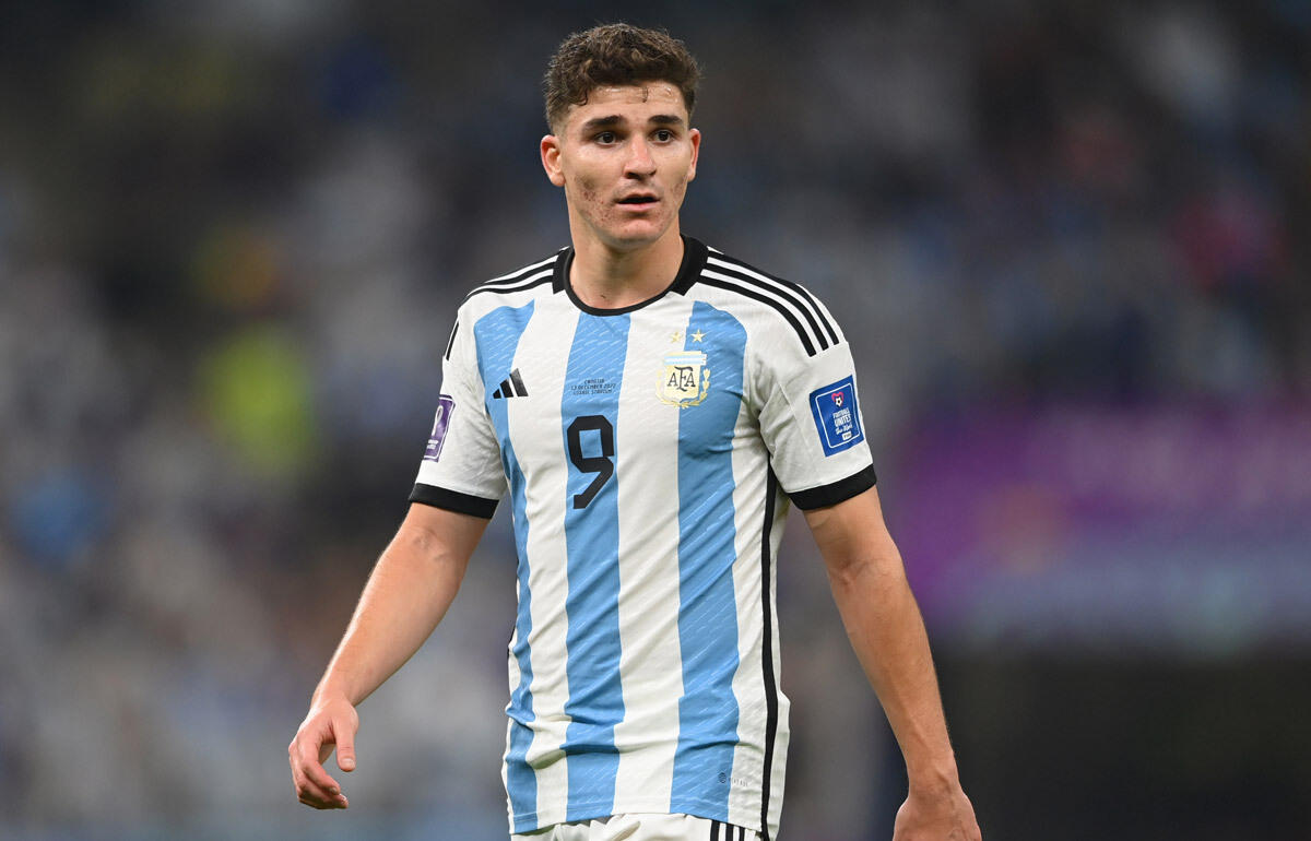 カタールW杯では4ゴールで優勝に貢献したアルバレス