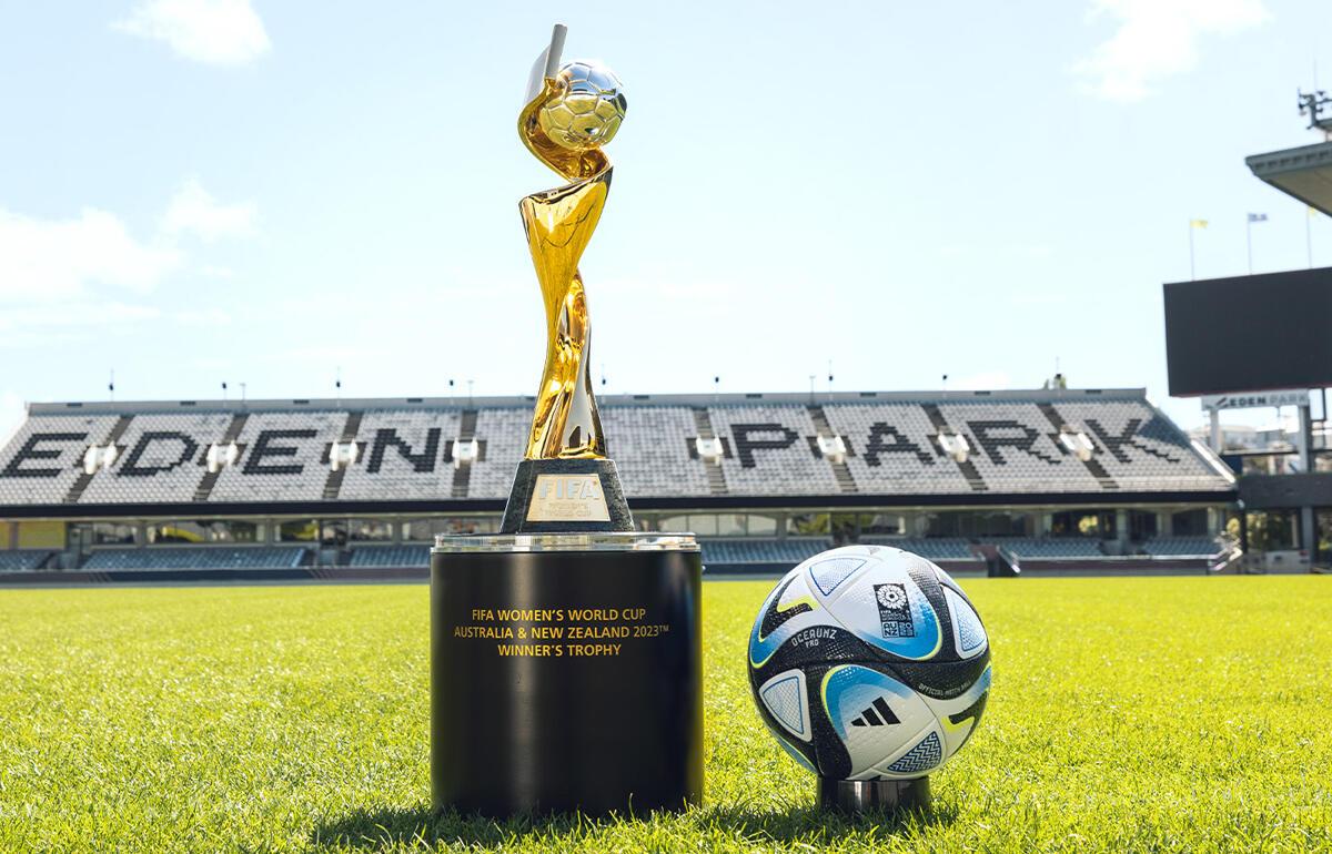 今季のJリーグや女子W杯でも使用される公式球