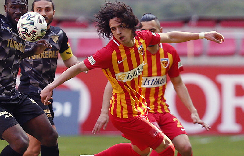 カイセリスポル時代のデミル。バルサでは才能の片りん見せられず…