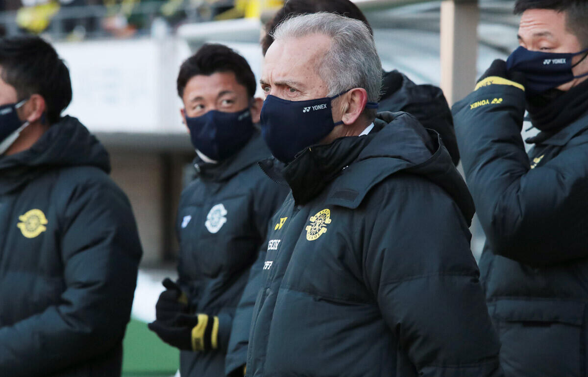 「レイソルと日本でのサイクルを終えるのが最善」退任のネルシーニョ監督が心境、コロナ禍での苦しみも語る「最悪の事態が起こってしまった」【超ワールドサッカー】