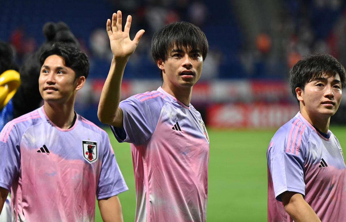 三笘薫選手と田中碧選手のカード スペイ