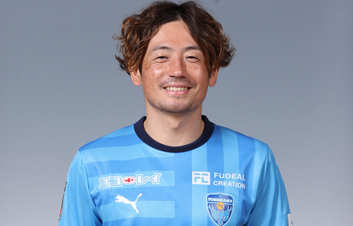 横浜FCのDF和田拓也が練習中に負傷、第4中足骨近位裂離骨折で