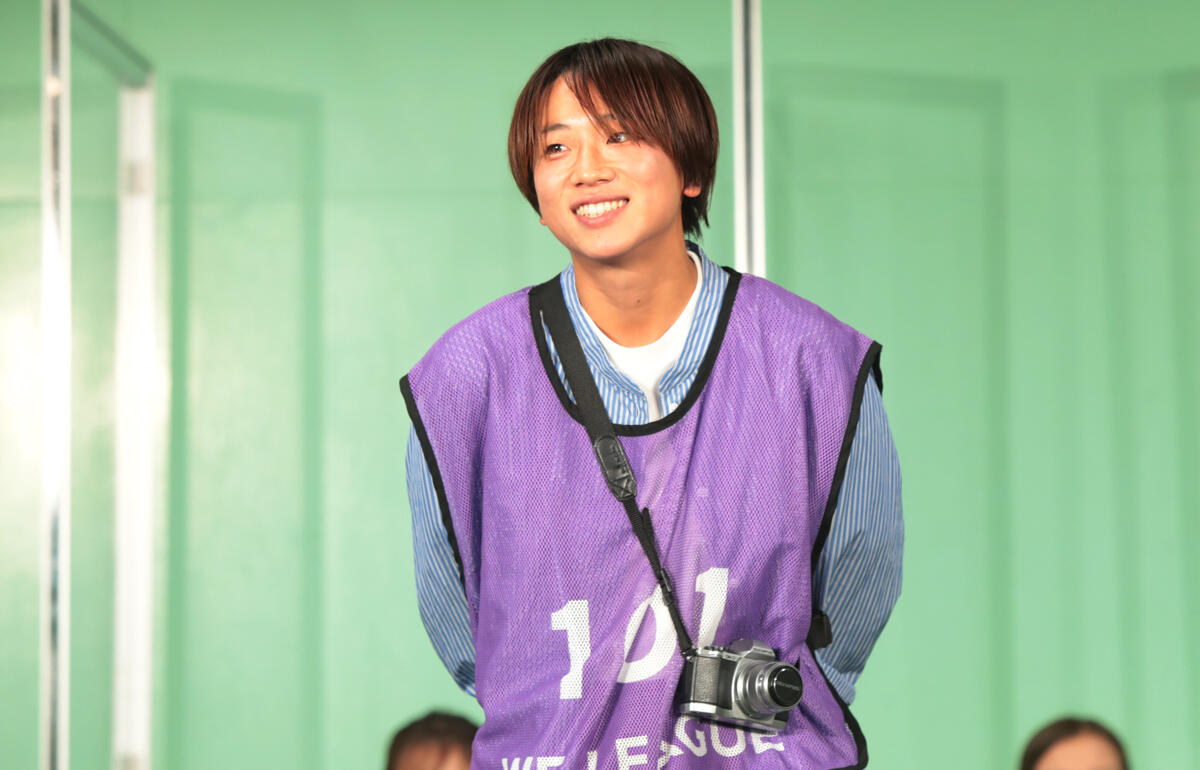 昨季のWEリーグカンファレンスではカメラマンとしても活躍した小林海青