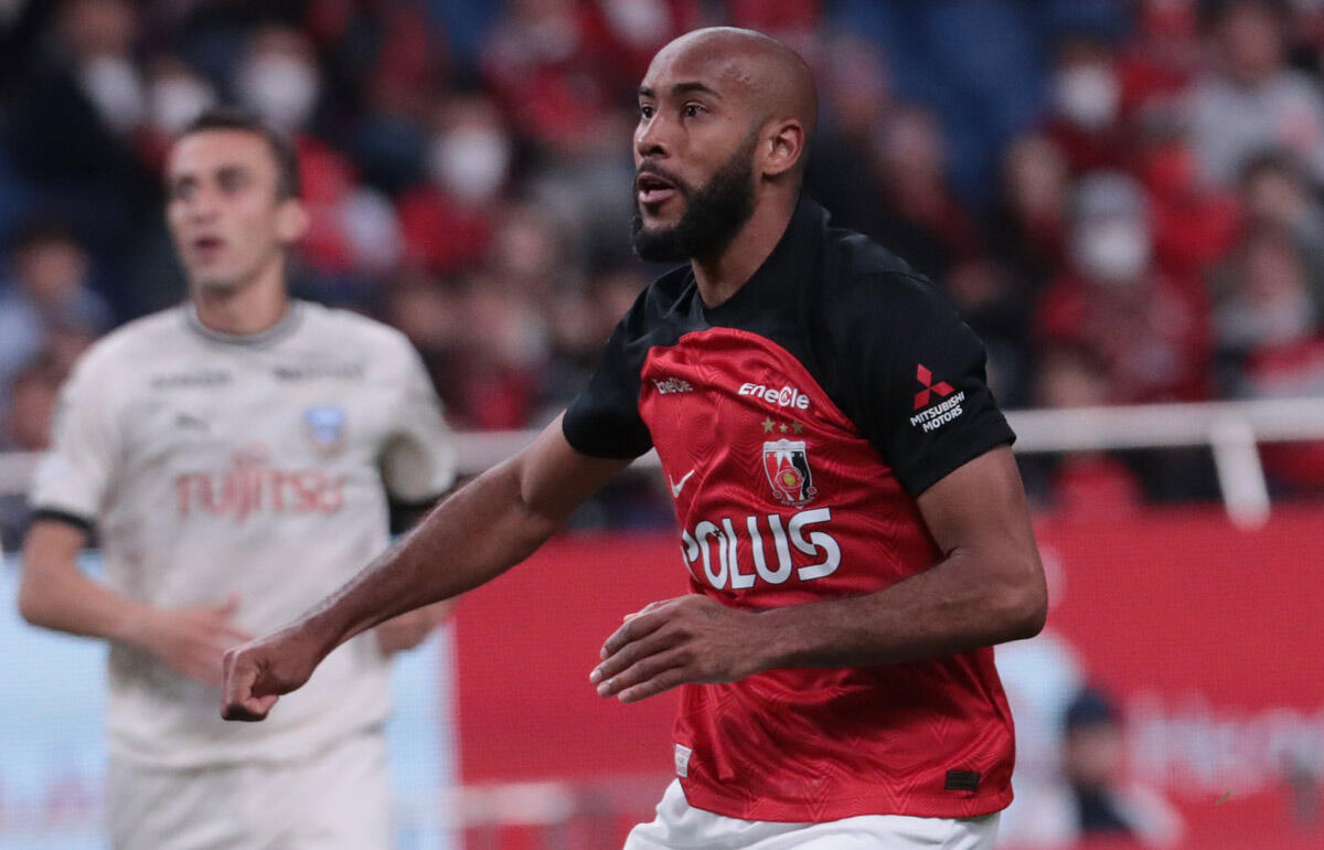 宇佐美貴史に頭突きをして一発退場のホセ・カンテ