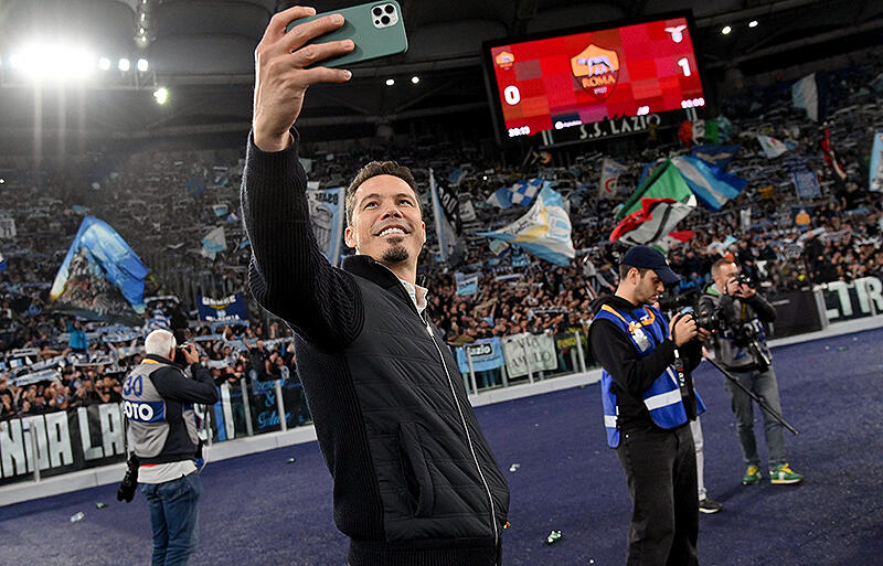 “預言者”の愛称で知られる名司令塔のエルナネスが現役復帰