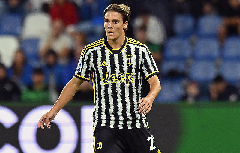 衝撃的なエピソードの数々を明かしたファジョーリ