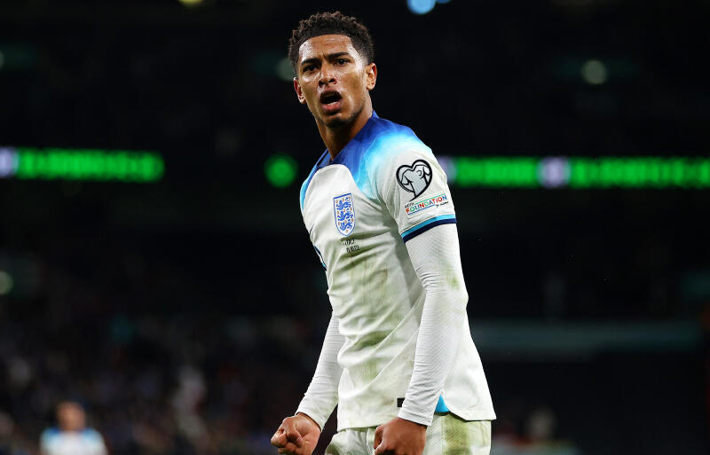 レアル・マドリー＆イングランド代表で存在感を大きくするベリンガム。先輩ルーニーも惚れ込む。