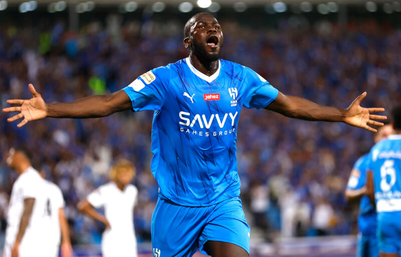 アル・ヒラルデチームメイトのクリバリ