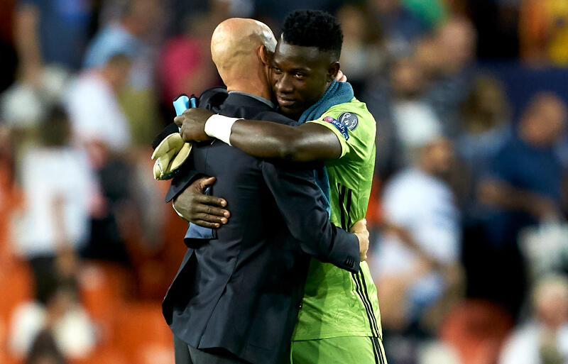 ユナイテッド入りからさっそく厳しい目が向くオナナ。指揮官は挽回を信じてやまず。