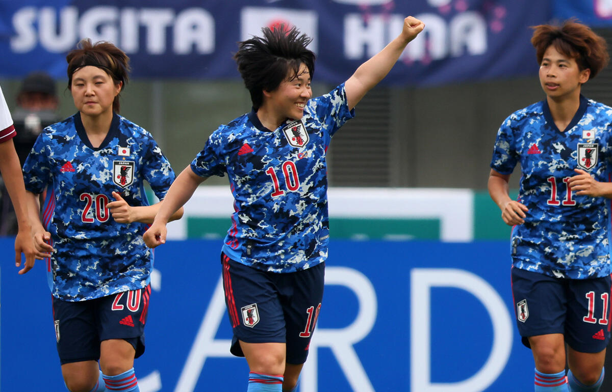 5連連発13ゴール目を決めたリンシェーピングMF籾木結花