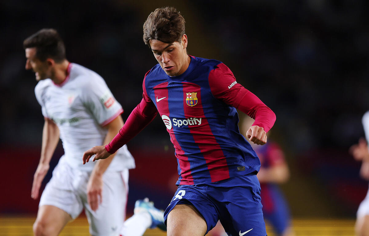 デビューして23秒で決勝ゴールを決めた17歳FWマルク・ギウ