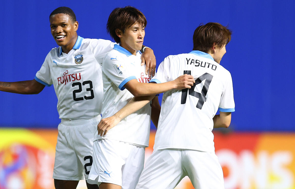 ACL2試合連続で衝撃のミドルを決めた川崎Fの橘田健人