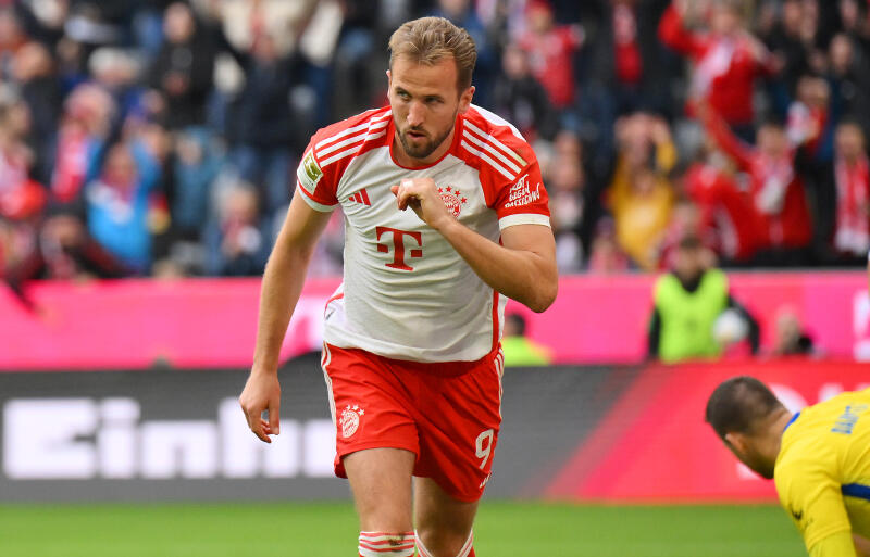 バイエルンFWケインが今季のブンデスで2度目のハット。ゴール数を「12」に伸ばす。