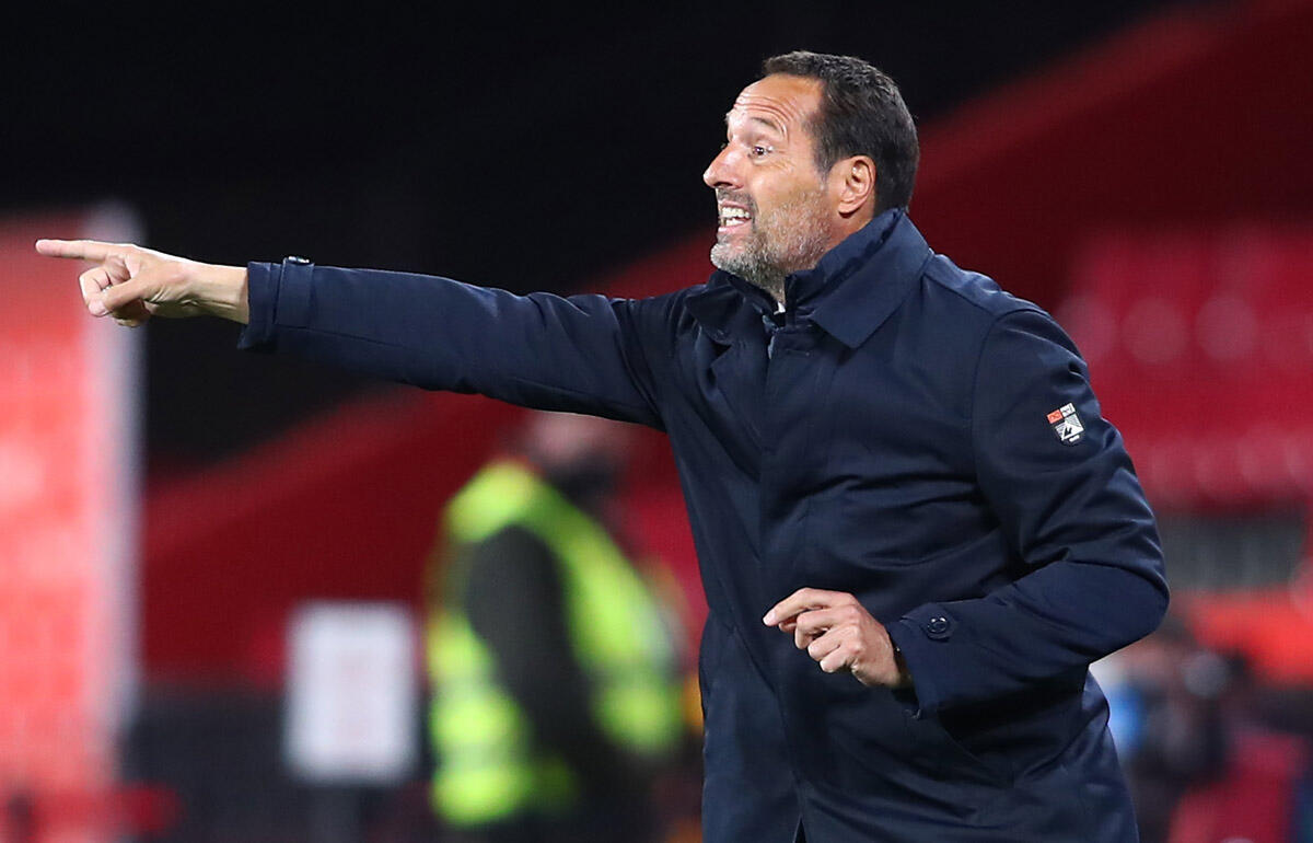 かつてはアヤックスでアシスタントコーチも務めたファント・シップ氏