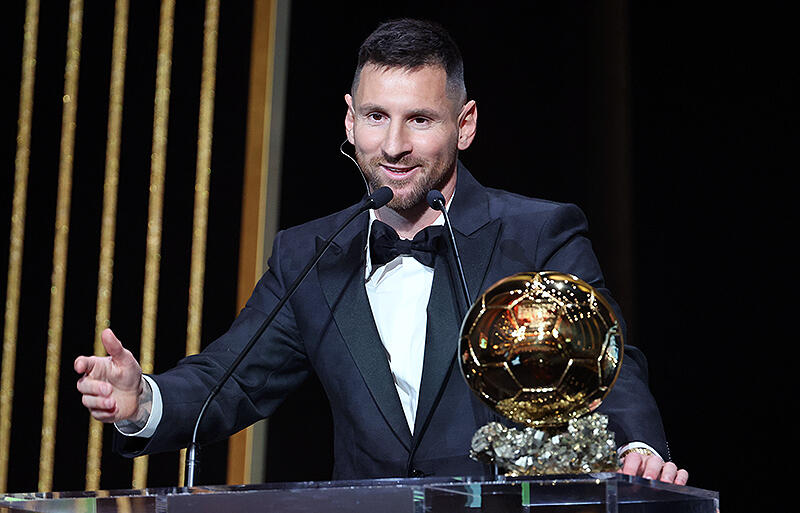 W杯優勝のメッシが史上最多8度目の受賞