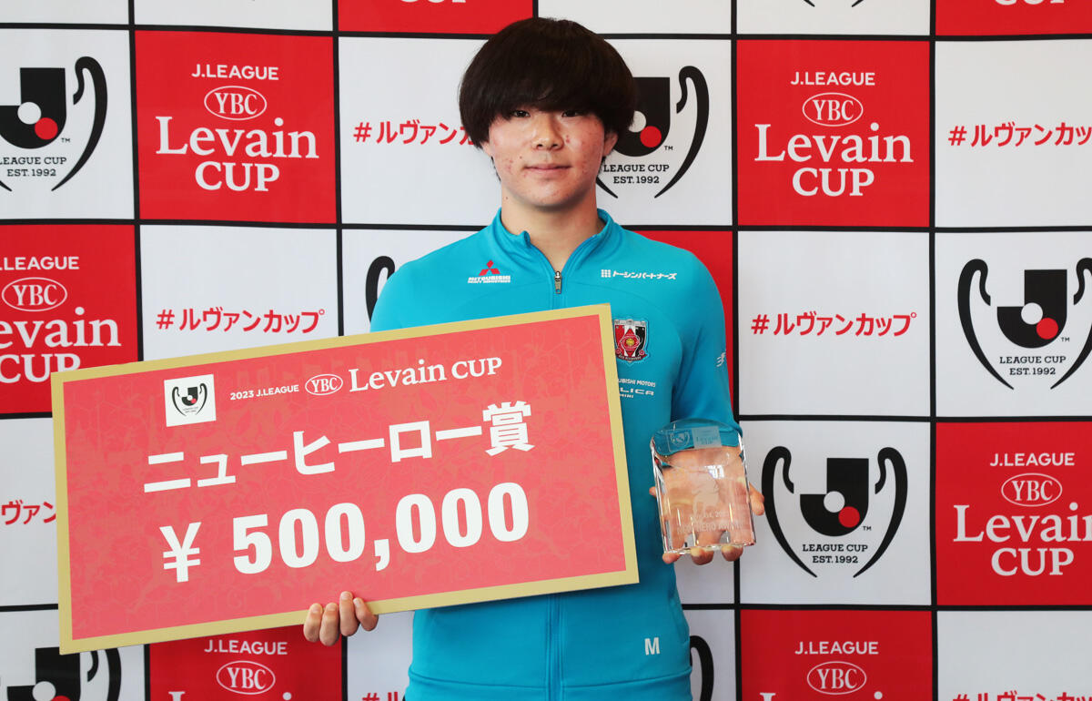 17歳で受賞した早川隼平、過去5人の背中を追いかけられるか