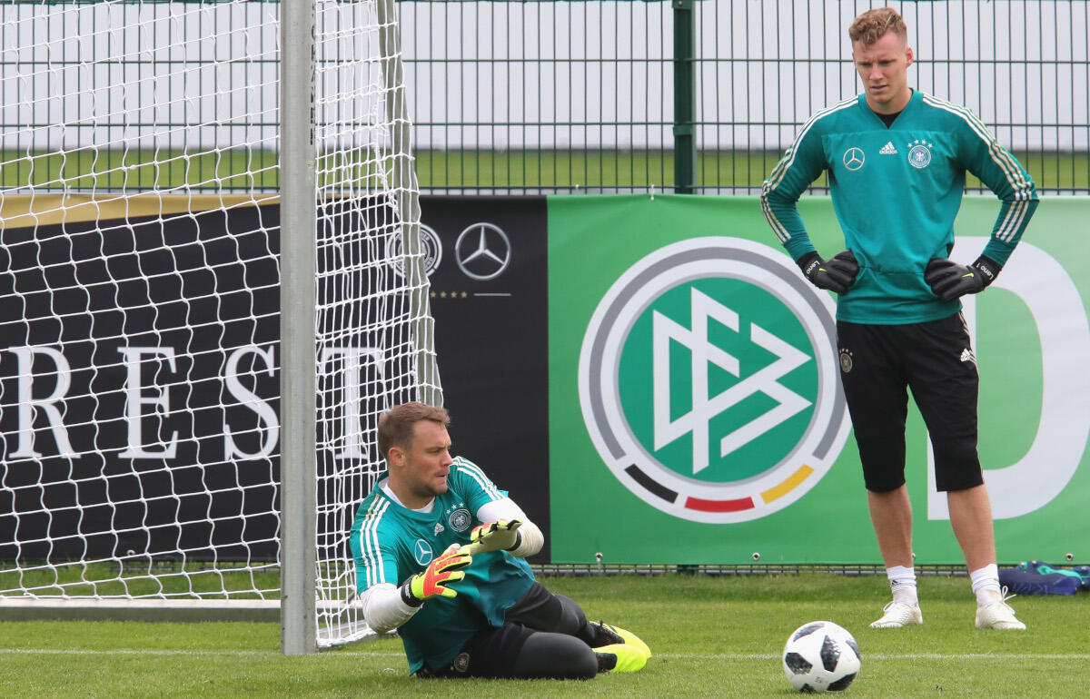 ドイツ代表でチームメイトのノイアーとレノ