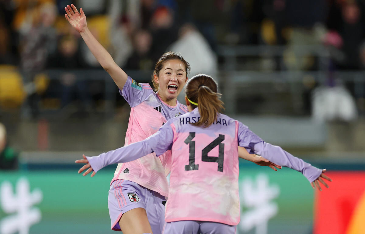 ゴール前に走り込み貴重な先制点を決めた清水梨紗