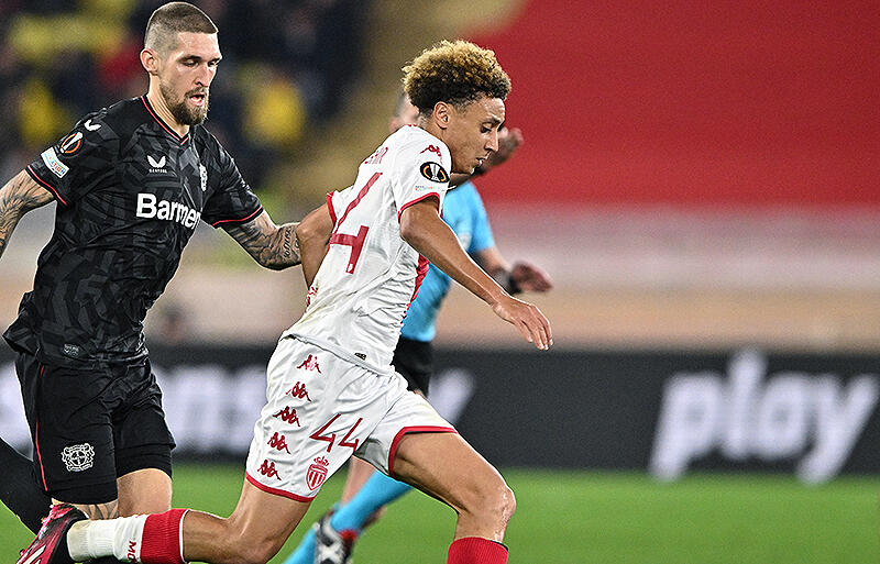 今度は肩の負傷で離脱のベン・セギル