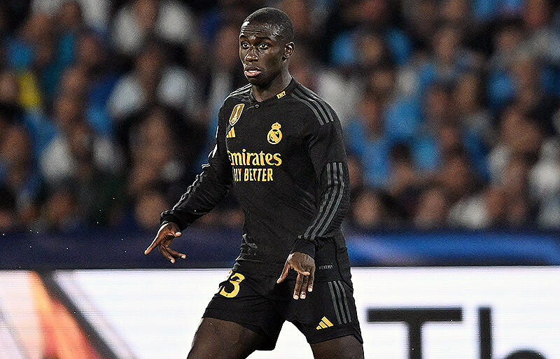 離脱危惧もメンディは大事に至らず