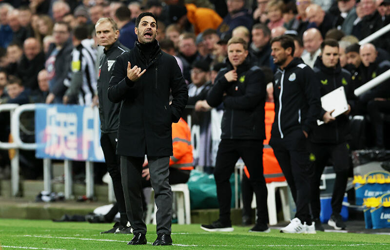 ニューカッスル戦後、審判への不満を爆発させたミケル・アルテタ監督