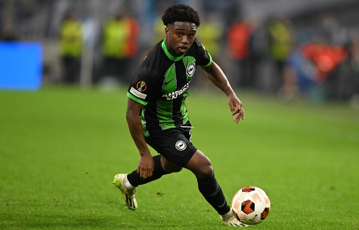 10月月間最優秀パフォーマンス賞を受賞したタリク・ランプティ