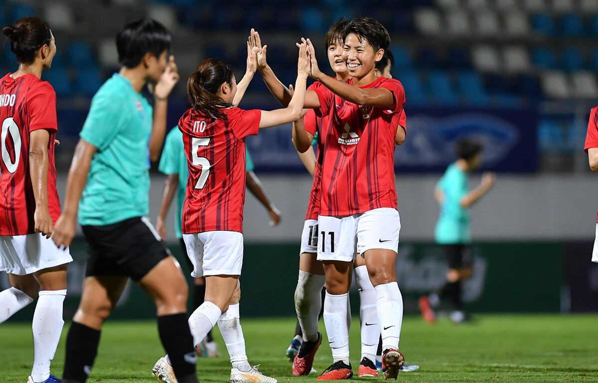 2ゴールずつの活躍見せた伊藤美紀(左)と清家貴子