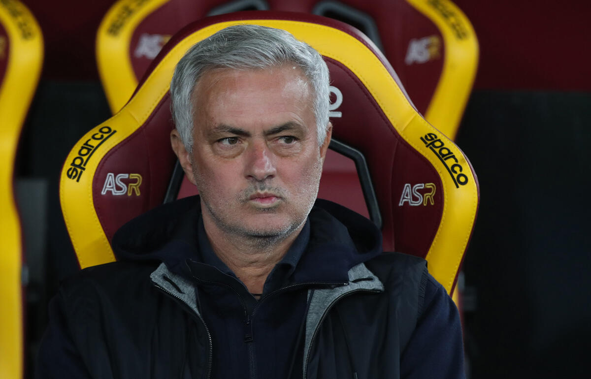 アウェイで惨敗のモウリーニョ監督