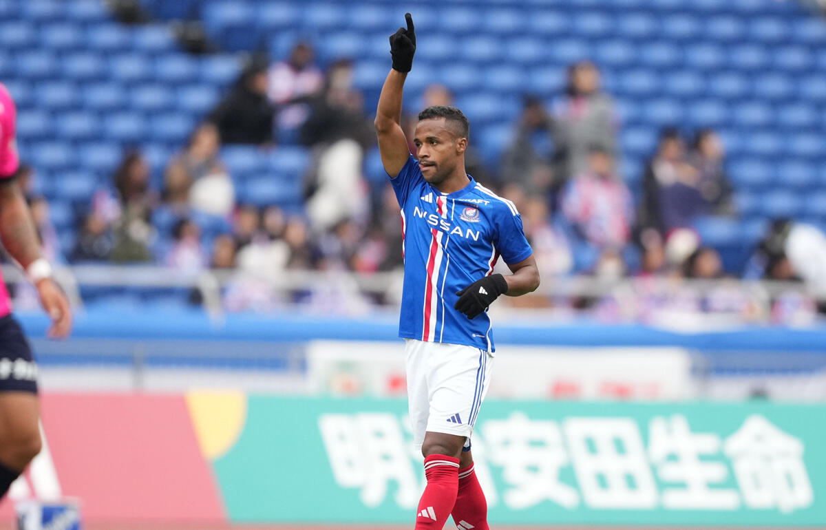 1G1Aで勝利に貢献した横浜FM・エウベル