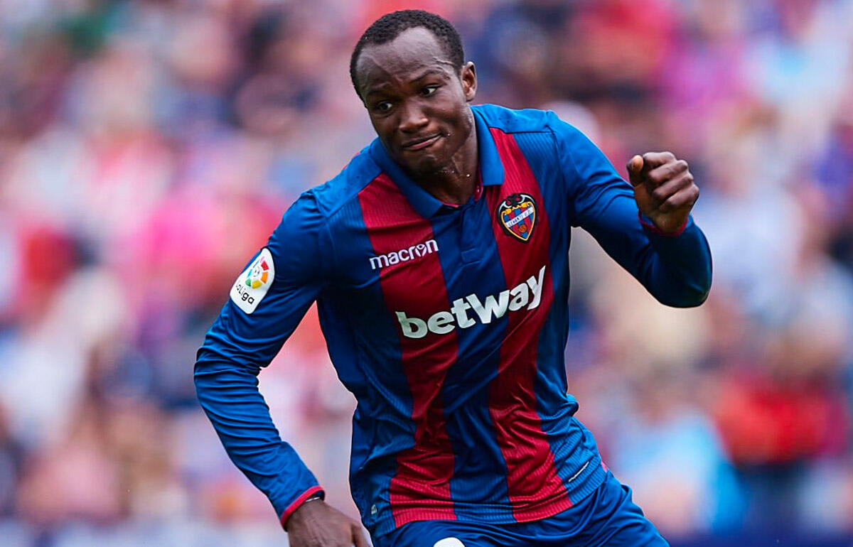 レバンテ時代のラファエル・ドワメナ