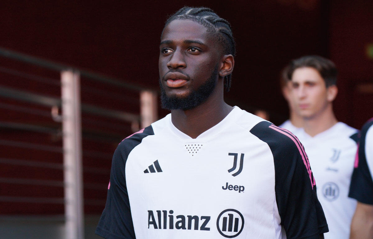 サミュエル・イリング・ジュニア(20)