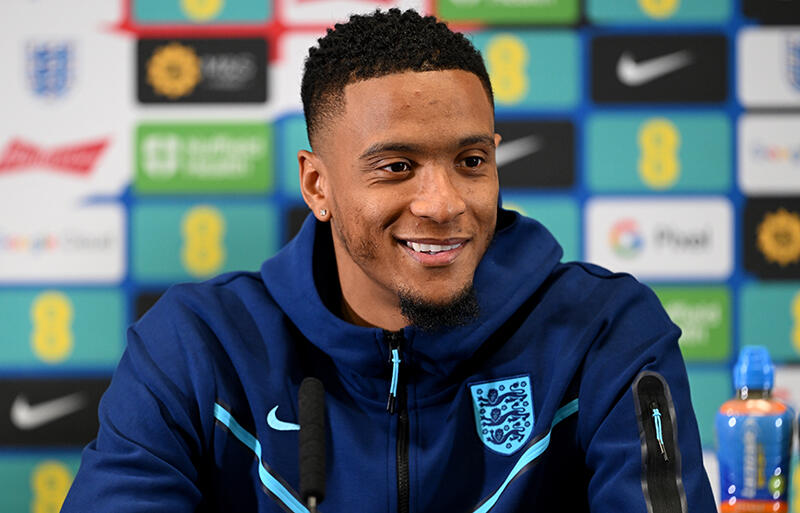 イングランド代表に初招集されたDFエズリ・コンサ