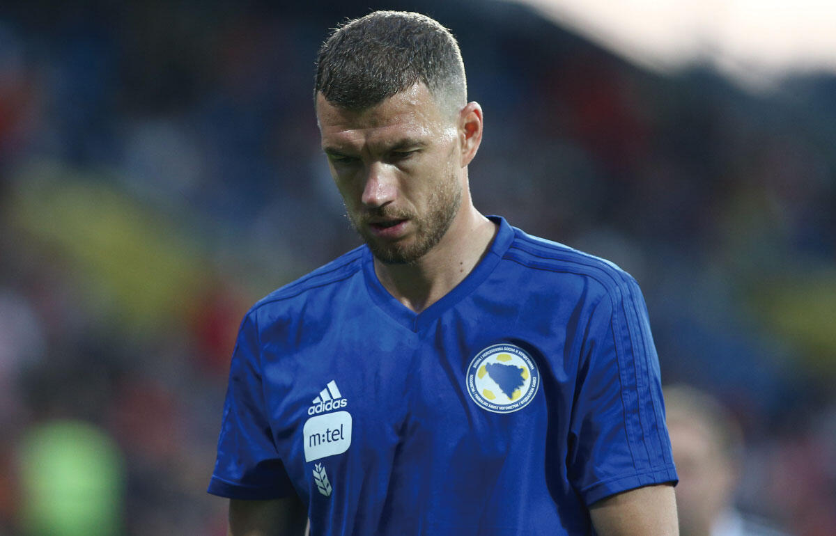 ジェコが代表活動を辞退