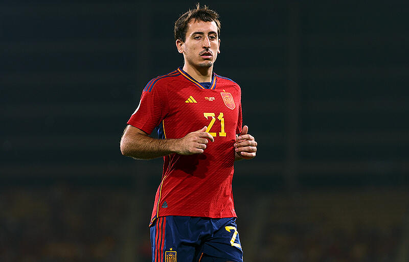 キプロス戦で負傷交代したオヤルサバル