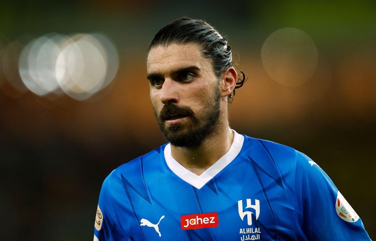 移籍市場でルベン・ネヴェスを巡る攻防が