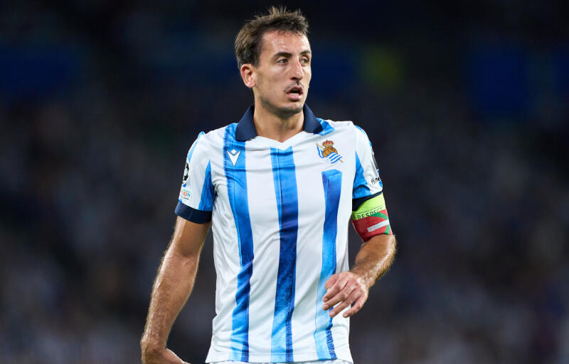 スペイン代表を離脱のオヤルサバル。ソシエダが左足大腿二頭筋負傷を報告した。